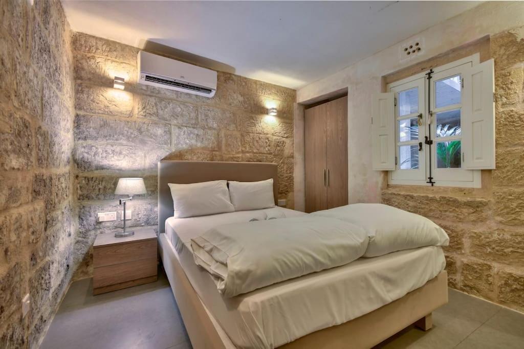 Orangery 101 - Duplex Studio Valletta Exterior photo